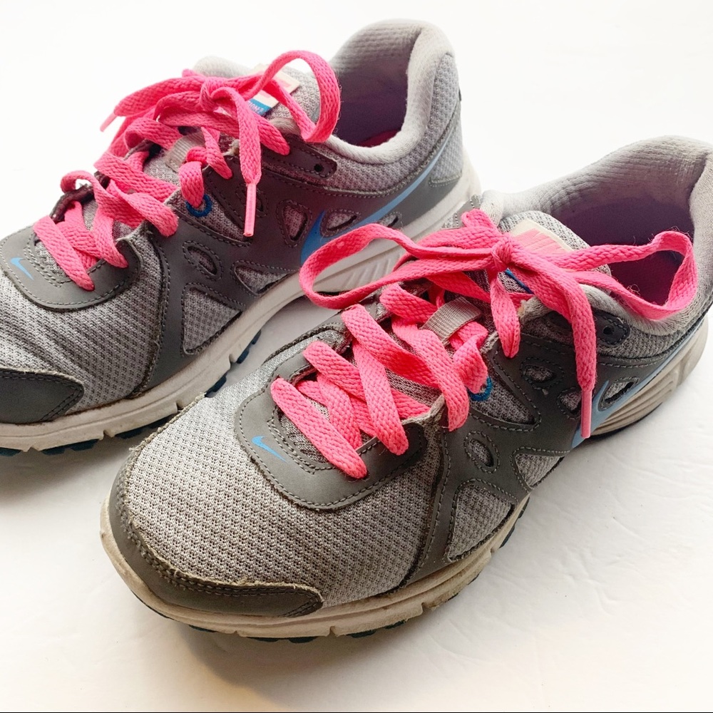 Nike Size 8 Revolution 2 Women’s‎ Grey Running Athletic Sneaker